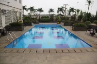 IRoom Margonda Residence 345 - Pools