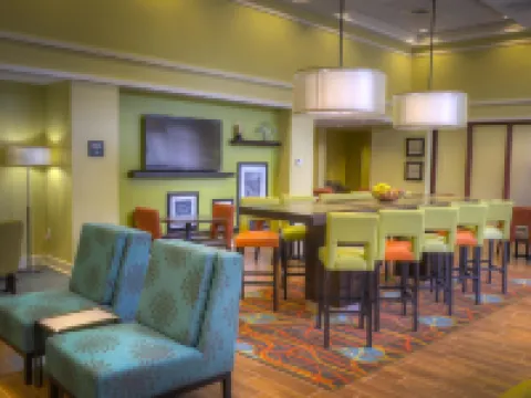 Hampton Inn & Suites Pensacola/Gulf Breeze Hotels in Santa Rosa County