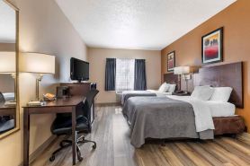 Quality Inn & Suites Wichita Falls I-44