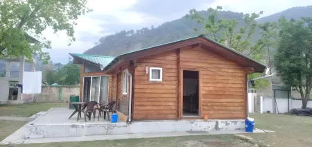 Alaknanda Adventure Resort & Rafting Camp