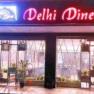 Clarks Inn Express, Jammu Hotel Exterior