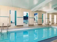 Travelodge by Wyndham Edmonton West