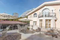 Pollyanna Villa Mini-Hotel