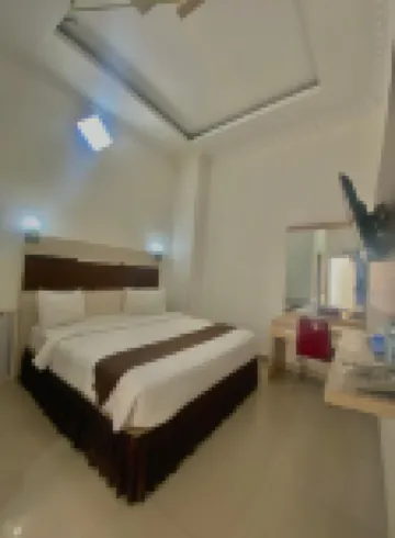 Golden Rich 88 Hotel - ที่มีสระว่ายน้ำ