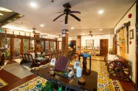 Antonio's Bed and Breakfast Hotel