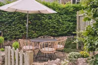 Squirrel Barn - Pets Stay for Free