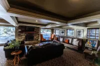 The Mammoth Creek Inn
