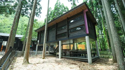 Japanese Cottage Nagomiya Seseragi - pemandangan pegunungan