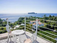 GoldOne Hotel & Suites - Romantic