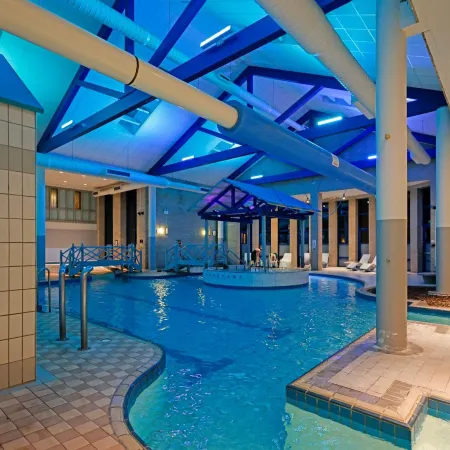 Gloucester Robinswood Hotel by Sunday