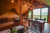 Monkey Tribe Vagamon - breakfast