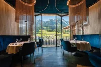 Hotel Riederalm - balcony