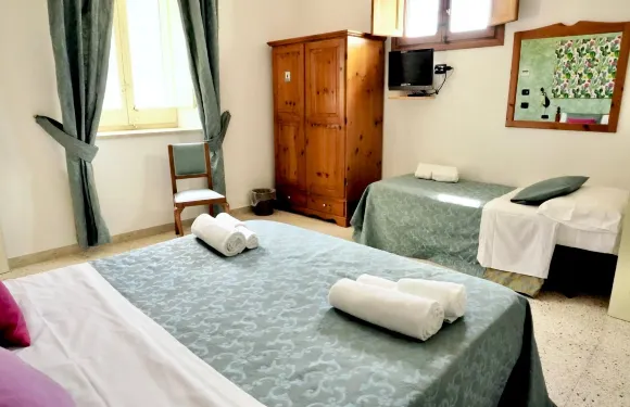 卡伯納農莊酒店