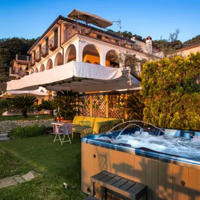 Villa Pane Resort Hotels near Sorrento Lingue