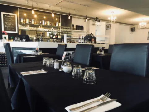 パークデール モーター イン