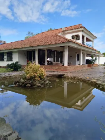 Doral House Villavicencio Отели в г. Рестрепо