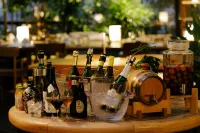 Shiroiya Hotel - Bares