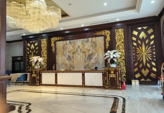 5. 콰 동 럭셔리 ..