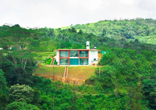 Hidden Valley Hill View Cottage Vagamon by Voye Homes