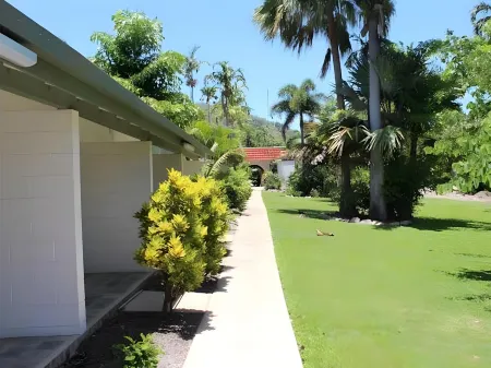 Amaroo on Mandalay, Magnetic Island