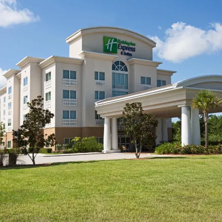 Holiday Inn Express & Suites FORT PIERCE WEST by IHG