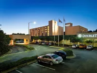DoubleTree by Hilton Hotel Baltimore - BWI Airport - parking