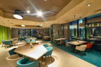 Novotel Krasnoyarsk Tsentr Hotel - バー