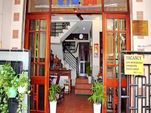 キム ホテル