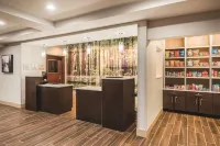 La Quinta Inn & Suites by Wyndham Norwich-Plainfield-Casino