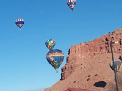 Red Canyon Cabins Hotels in Kanab