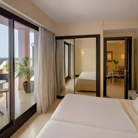 Precise Resort El Rompido-The Club