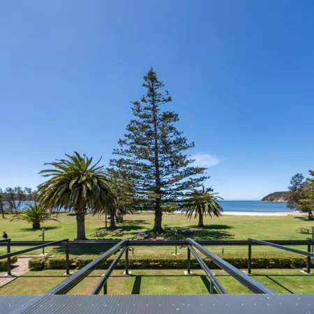 Seahorse Inn Hotel & Villas