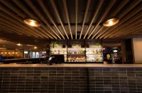 Links Hotel - bars