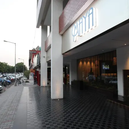 Maya Hotel