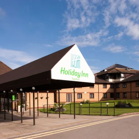 Holiday Inn TAUNTON M5, JCT.25 by IHG