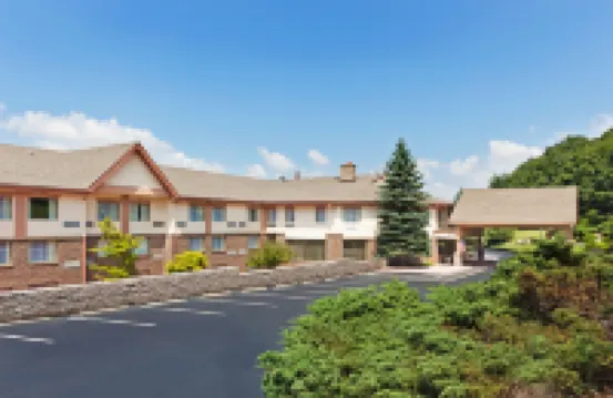 Holiday Inn Express Blowing Rock South Hotels in Watauga County