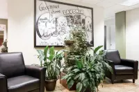 Super 8 by Wyndham Lavonia Hotels in Lavonia