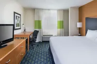 AmericInn by Wyndham Topeka