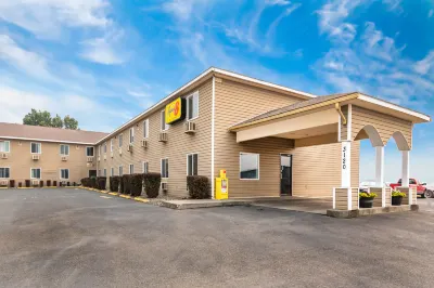 Super 8 by Wyndham Lewiston Hotel a Lewiston