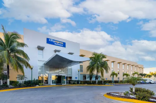 City Express by Marriott Playa Del Carmen Hotels in Playa del Carmen