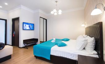 Brown Hotel