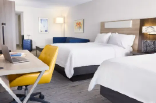 Holiday Inn Express & Suites MENTOR - BANQUET CENTER by IHG Hotels in Mentor
