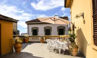 Villa Antiche Mura Hotels in Capraia e Limite