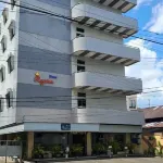 Hotel Regina Manado Hotels in Pinaesaan