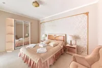 Grk Bristol Hotel