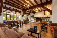 Tugasa Hotel Las Truchas El Bosque - parking