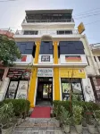 Friends Guest House and Hostel Hotel a 