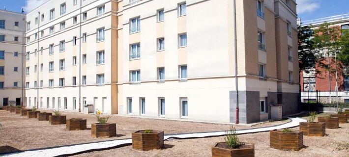 Séjours & Affaires Reims Clairmarais Hotele w: Reims