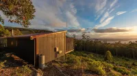 Woodbridge Hill Hideaway