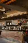 Serene Stays Hotel - bar
